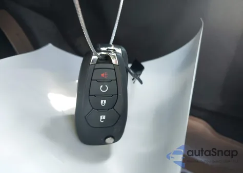 2024 Chevrolet Trax Fwd 1Rs z USA, uszkodzony, nr VIN KL77LGE27RC151709